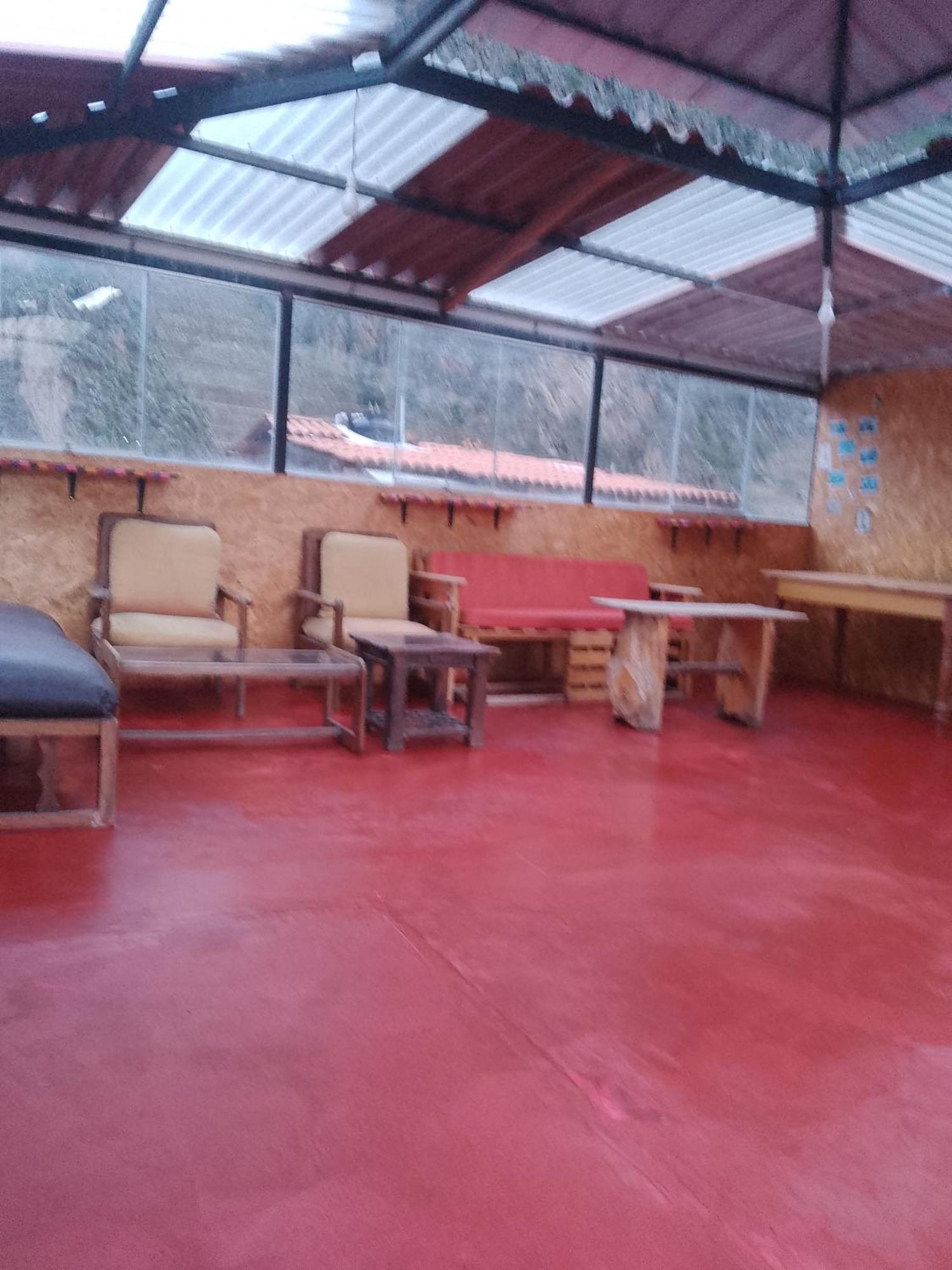 Hostal Ollantaytambo Apartments Esterno foto